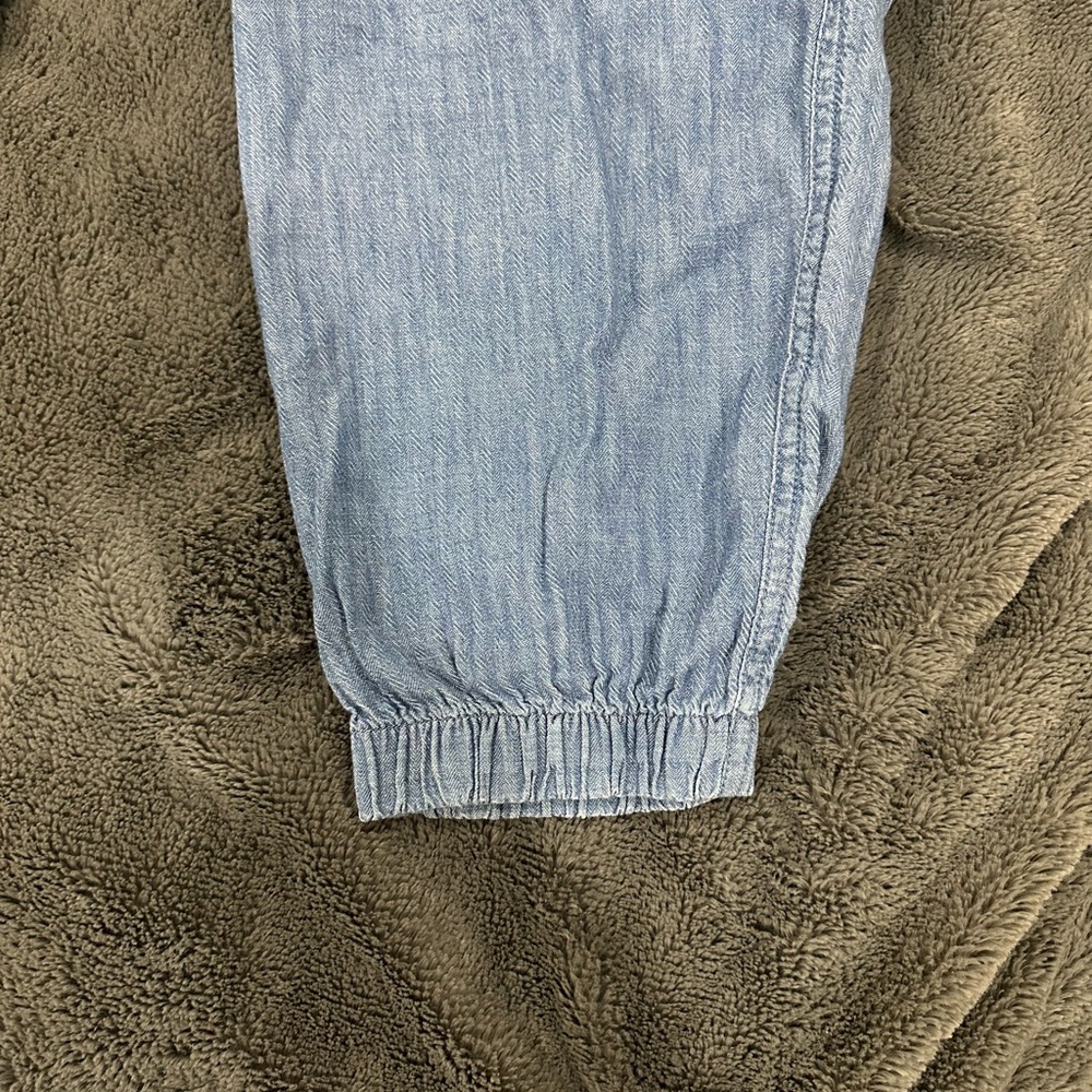 Gap Rib Utility Jogger with drawstring. - Picture 3 of 5
